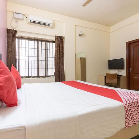Capital O 5379 The Roy Grand Inns Bangalore Luaran gambar