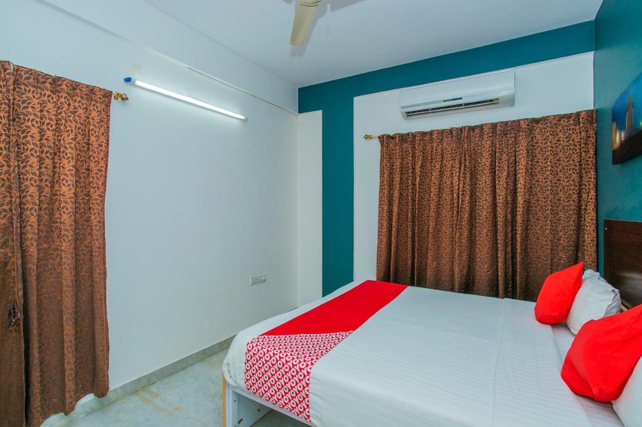 Capital O 5379 The Roy Grand Inns Bangalore Luaran gambar