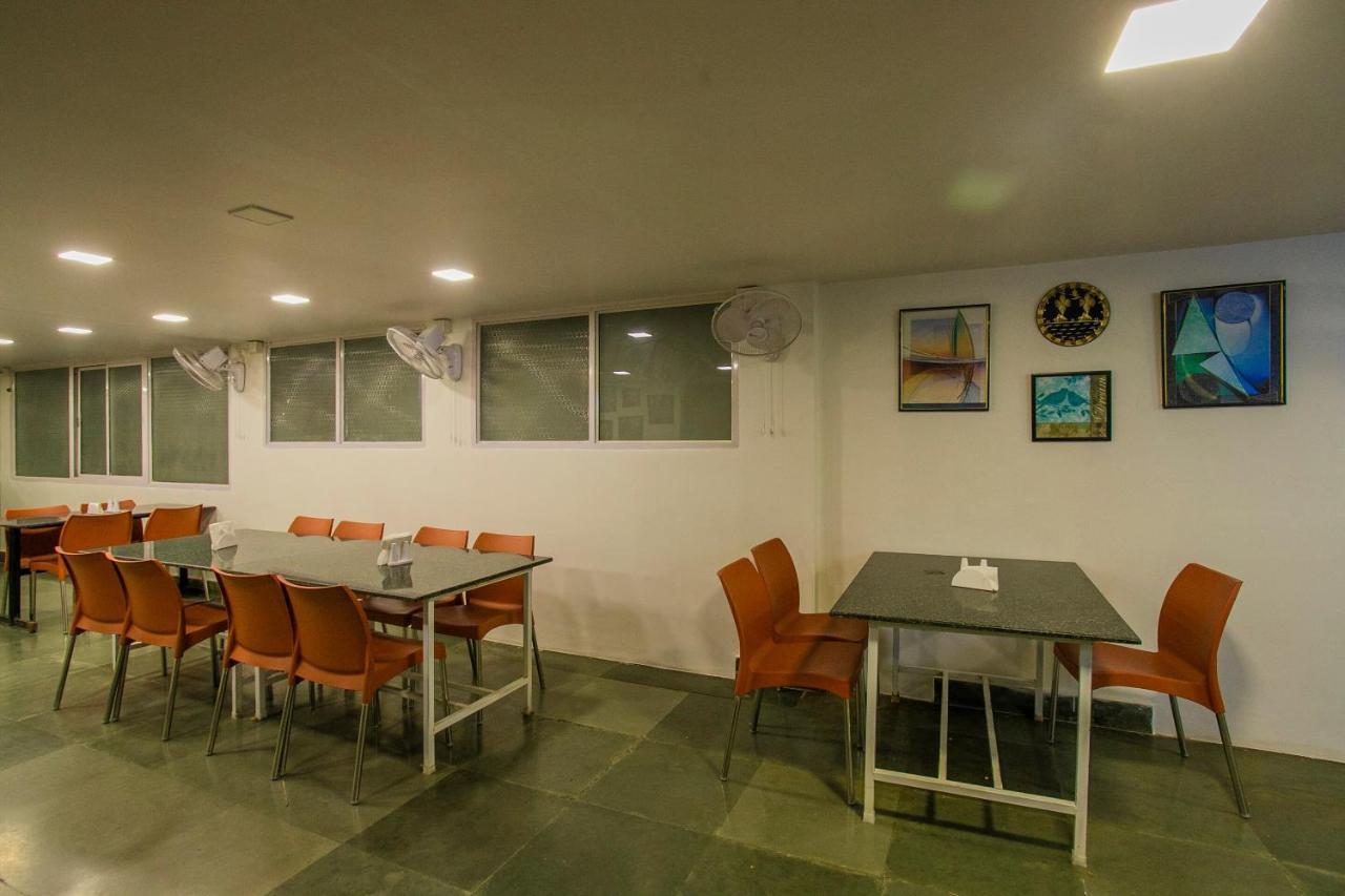 Capital O 5379 The Roy Grand Inns Bangalore Luaran gambar