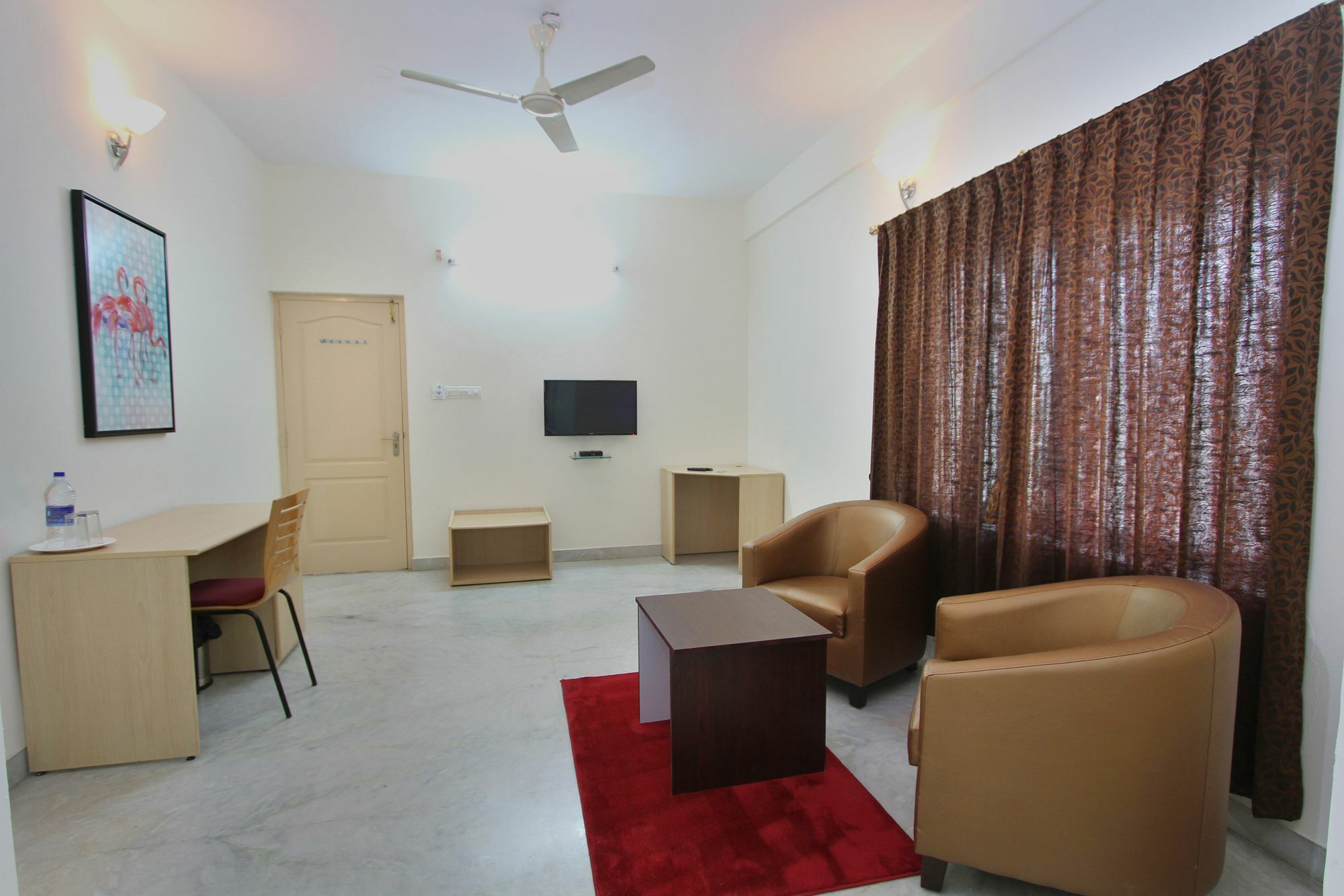 Capital O 5379 The Roy Grand Inns Bangalore Luaran gambar